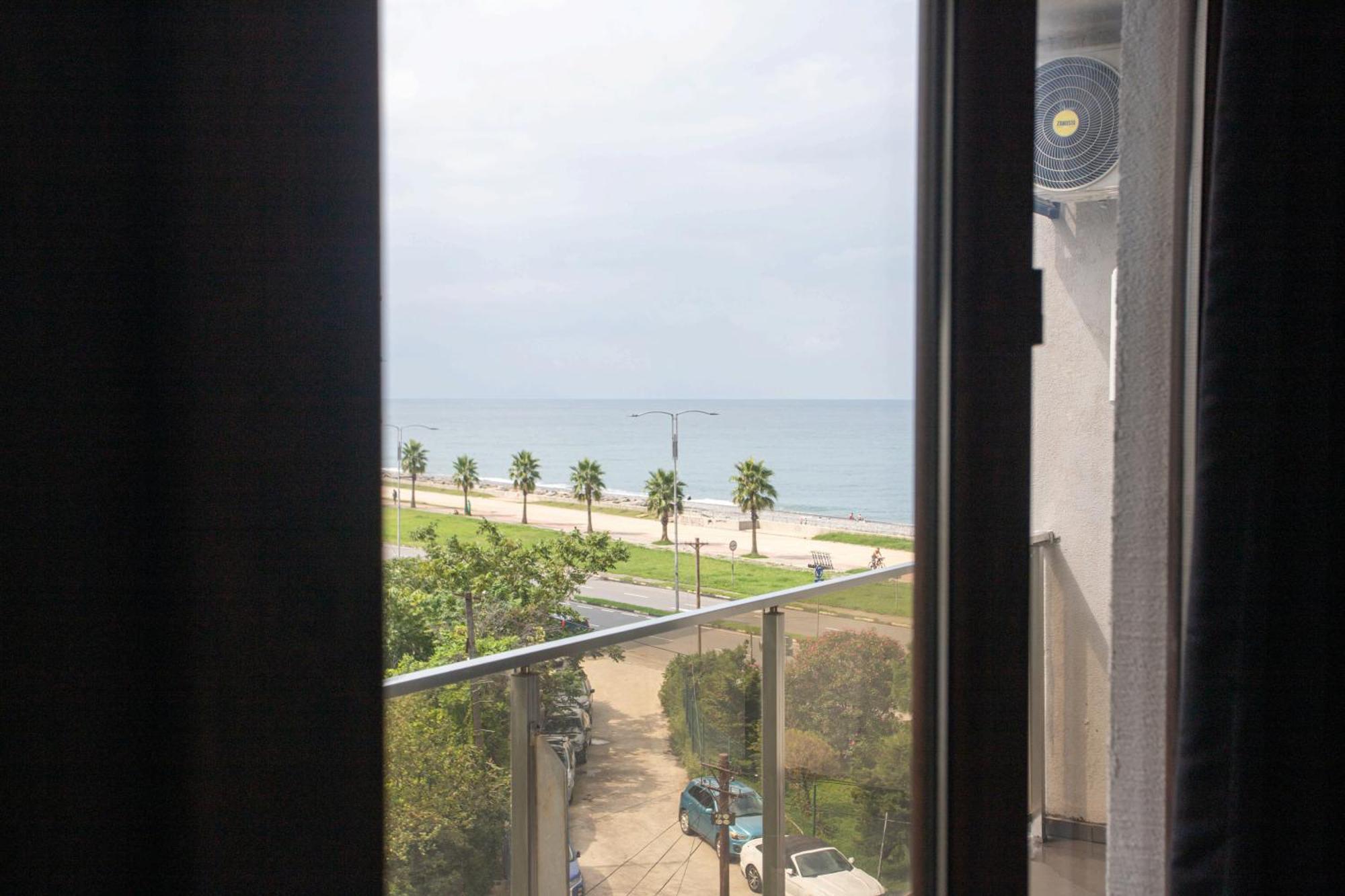 Batumi Rumi Beach Екстер'єр фото